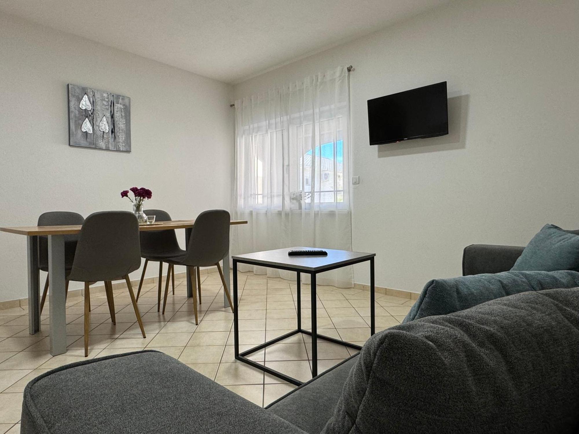 Apartmani Ivano Vir Eksteriør billede