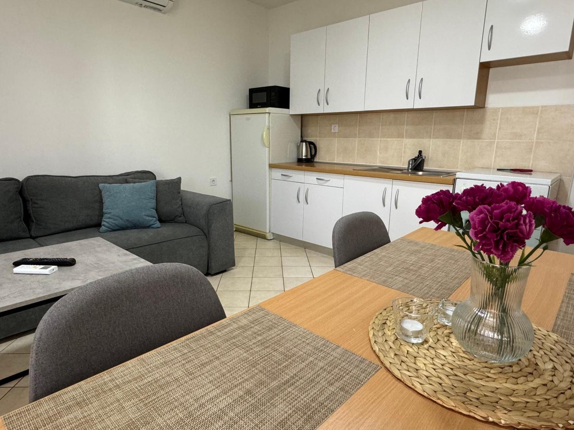 Apartmani Ivano Vir Eksteriør billede